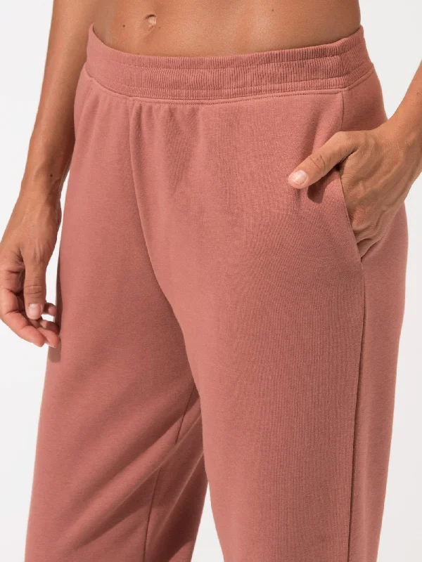 Women's Invincible Fleece Jogger