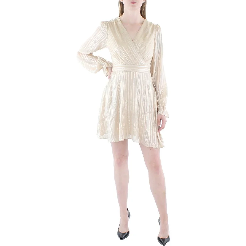 Bee Darlin Womens Juniors Chiffon Metallic Sheath Dress