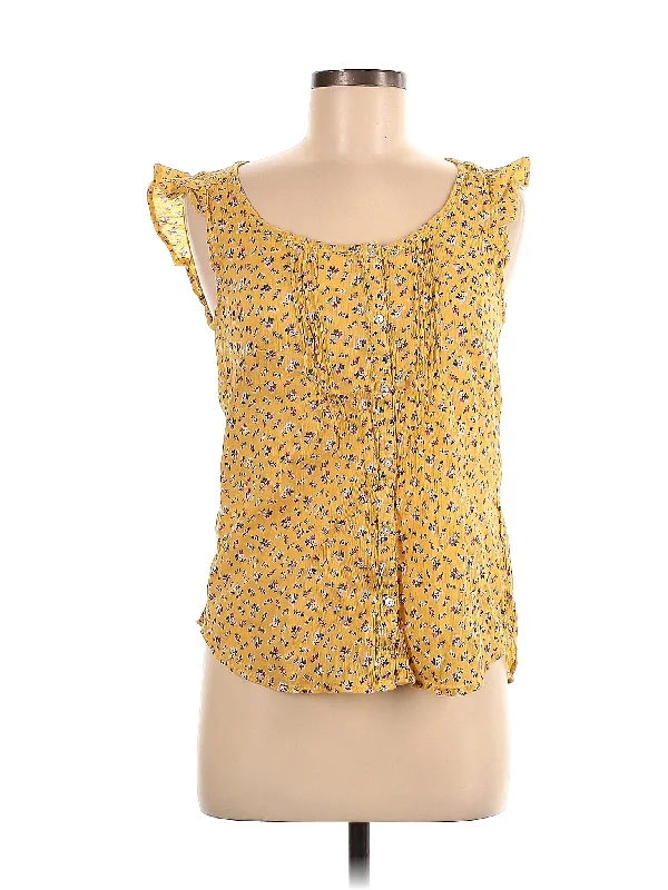 Sleeveless Blouse